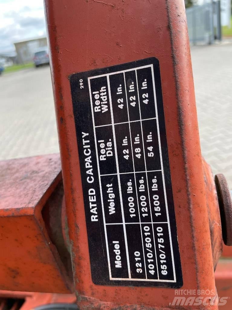 Ditch Witch 6510 CAB Pinnaselõikurid