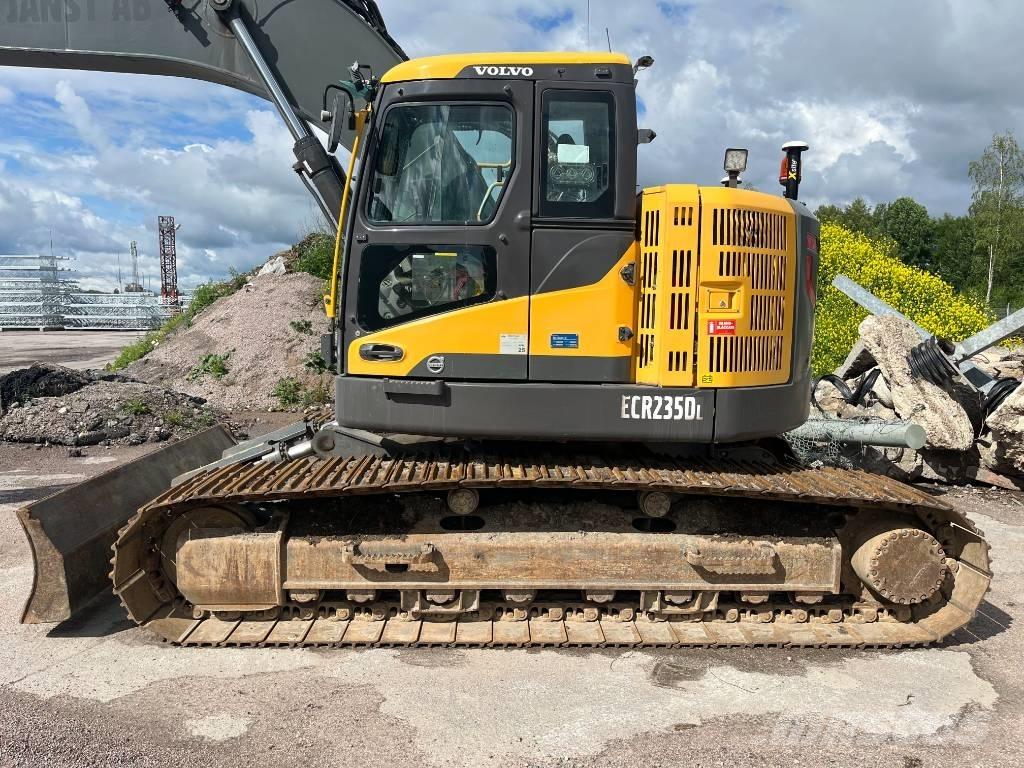 Volvo ECR 235 D Roomikekskavaatorid