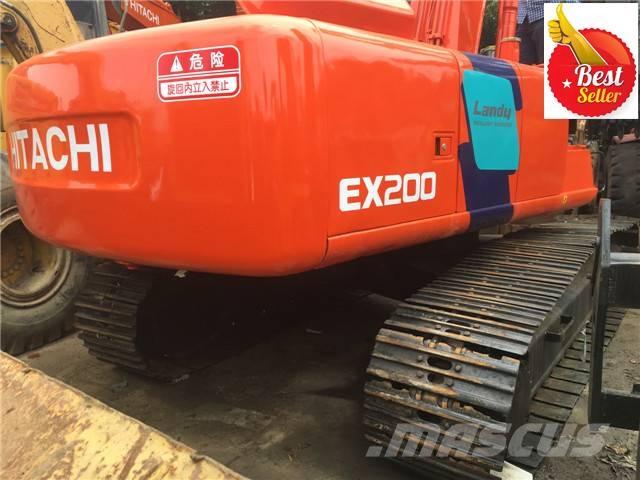 Hitachi EX 200 Roomikekskavaatorid