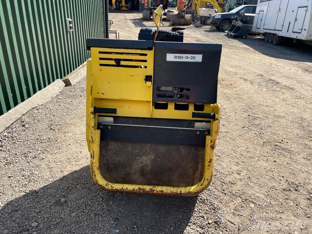Bomag BW 71 E-2 Ühe trumliga rullid