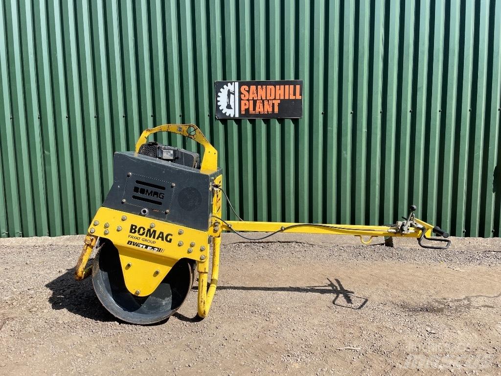 Bomag BW 71 E-2 Ühe trumliga rullid