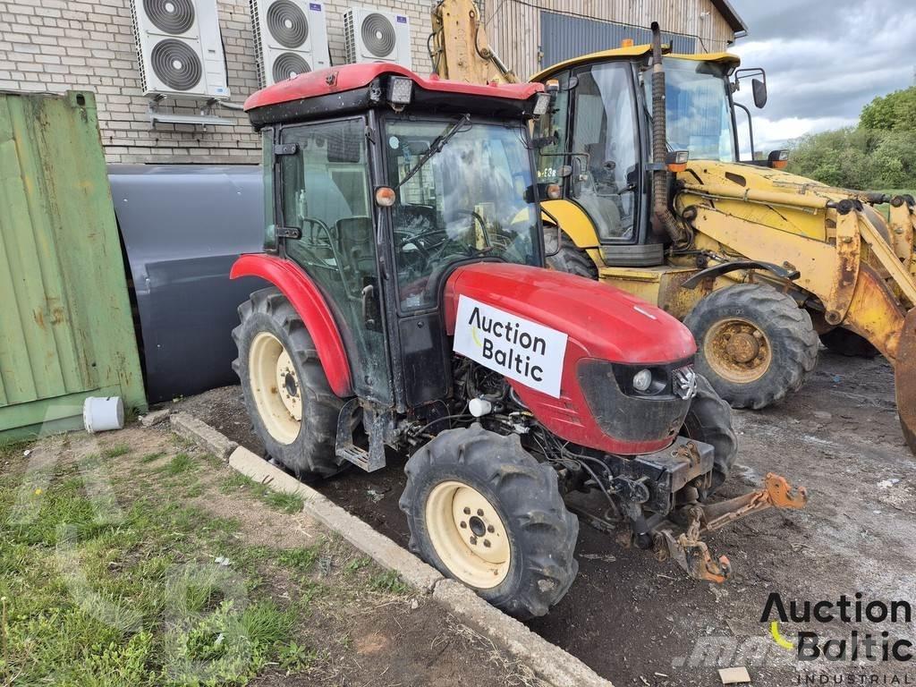 Branson 5820 CX Traktorid