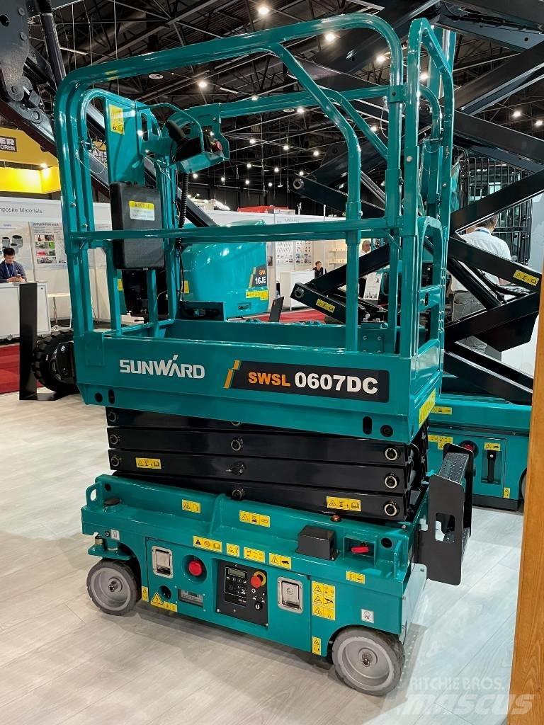 Sunward SWSL0607DC Käärtõstukid