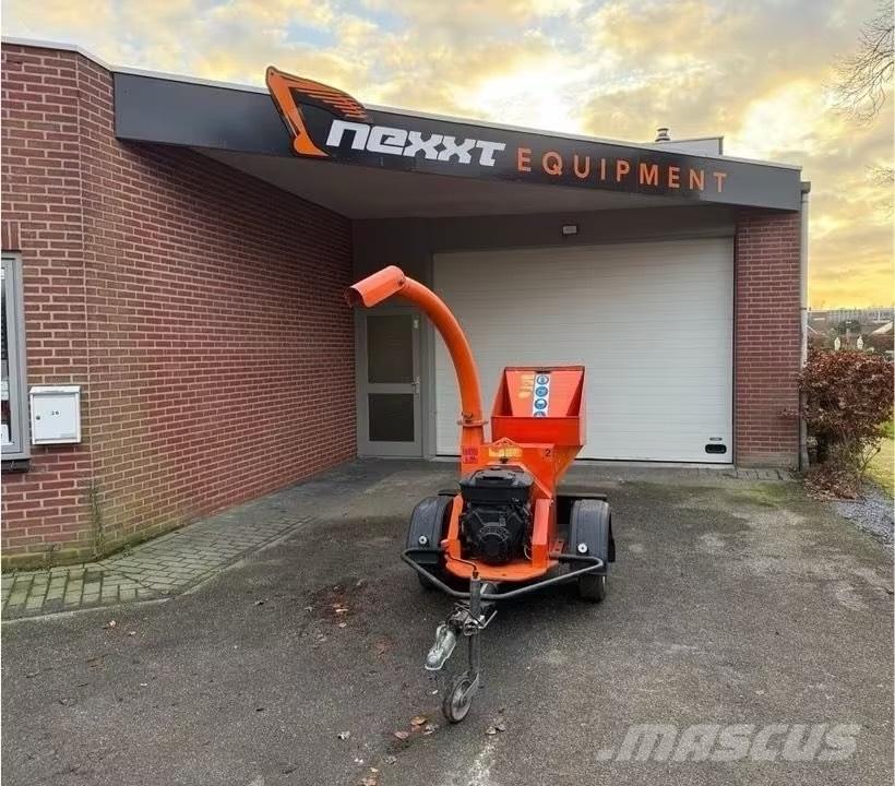 Wolf Hakselaar Puiduhakkurid