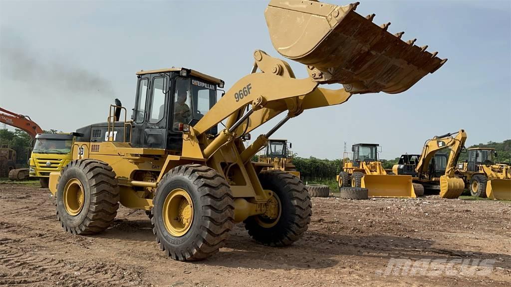CAT 966 F Rataslaadurid
