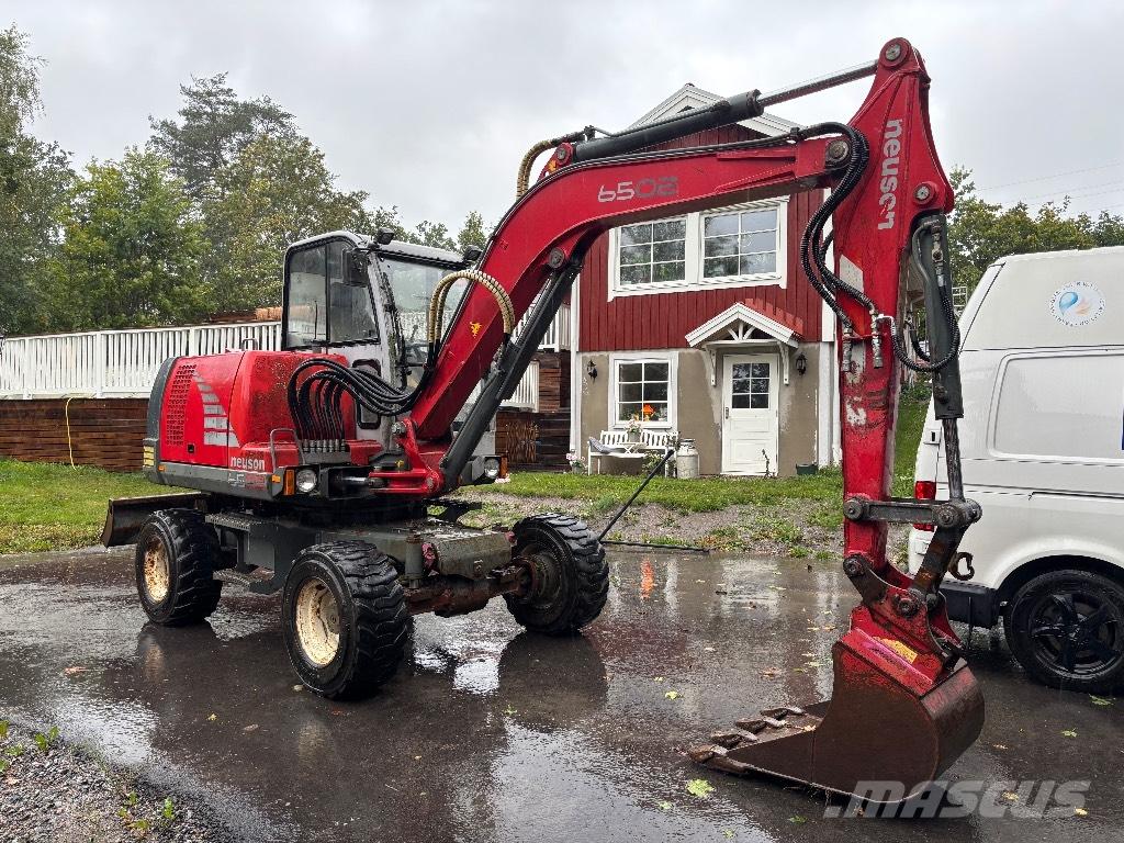 Neuson 6502 Ratasekskavaatorid