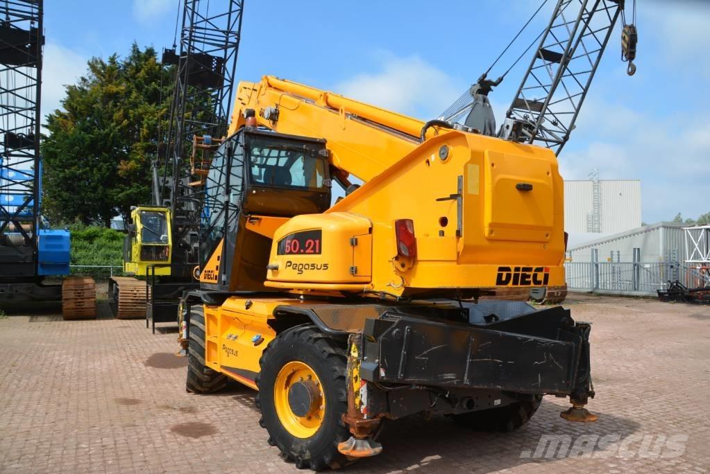 Dieci Pegasus 50.21 Teleskooplaadurid