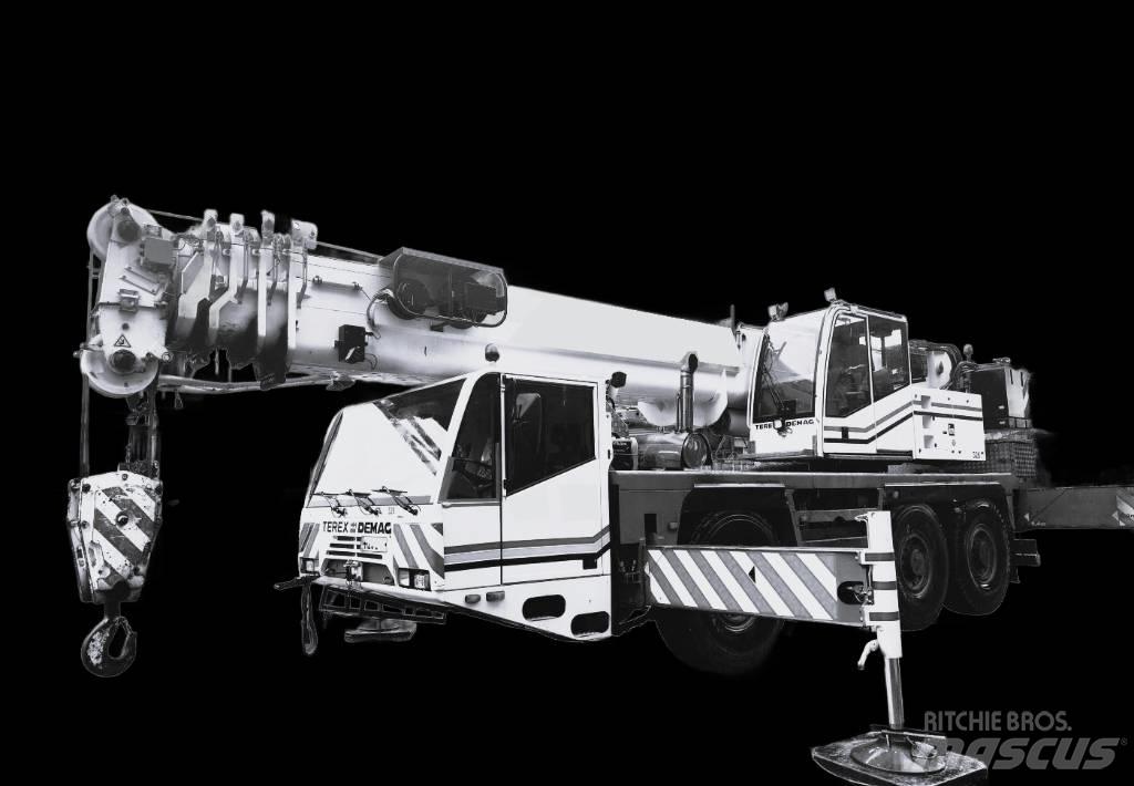 Terex Demag AC 50-1 Maastikutõstukid