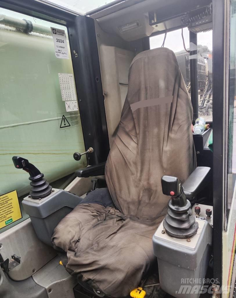 Terex Demag AC 50-1 Maastikutõstukid