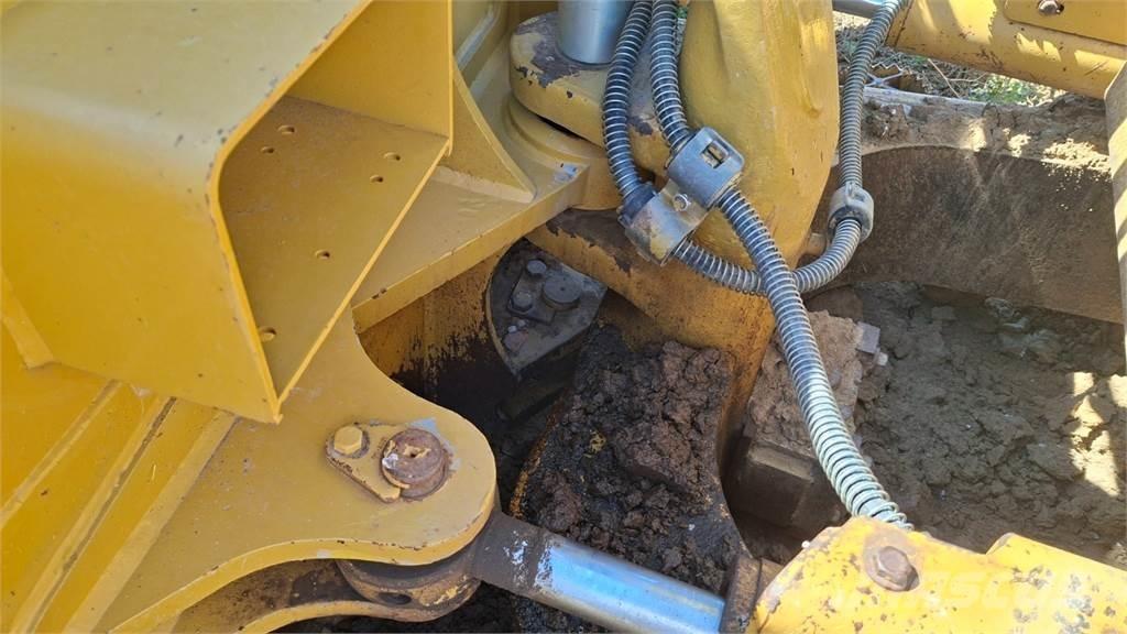 CAT D6N XL Muu