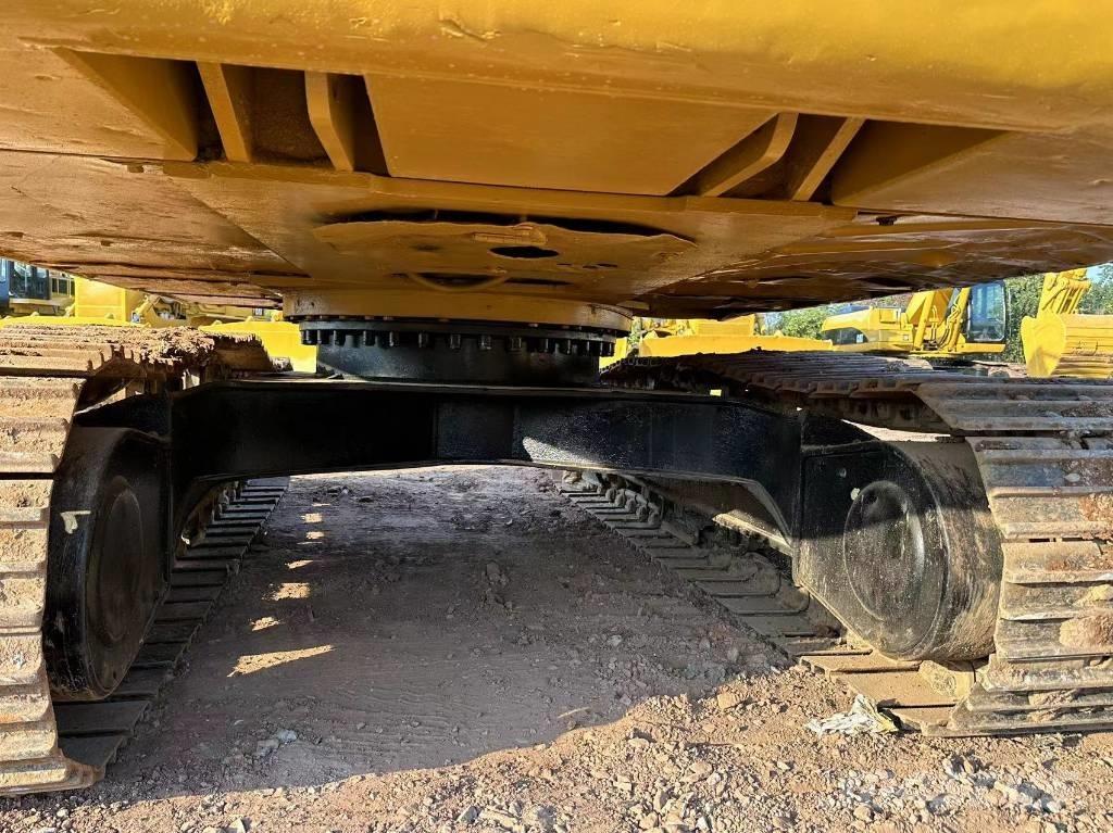CAT 320 B L Roomikekskavaatorid