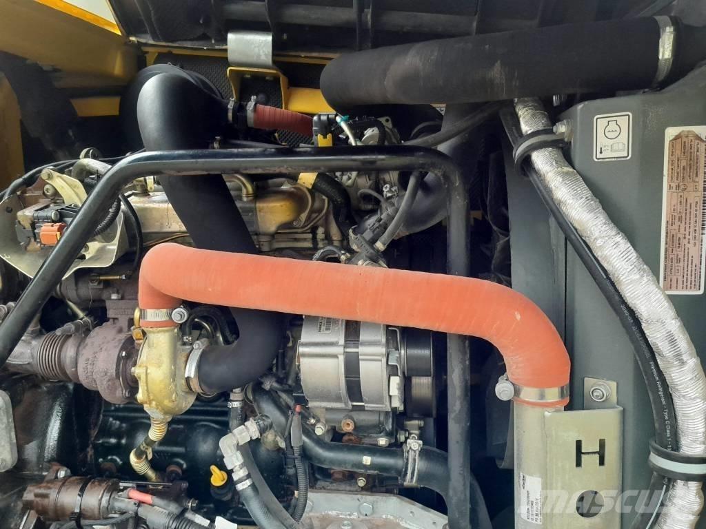 Wacker Neuson EW100 Ratasekskavaatorid