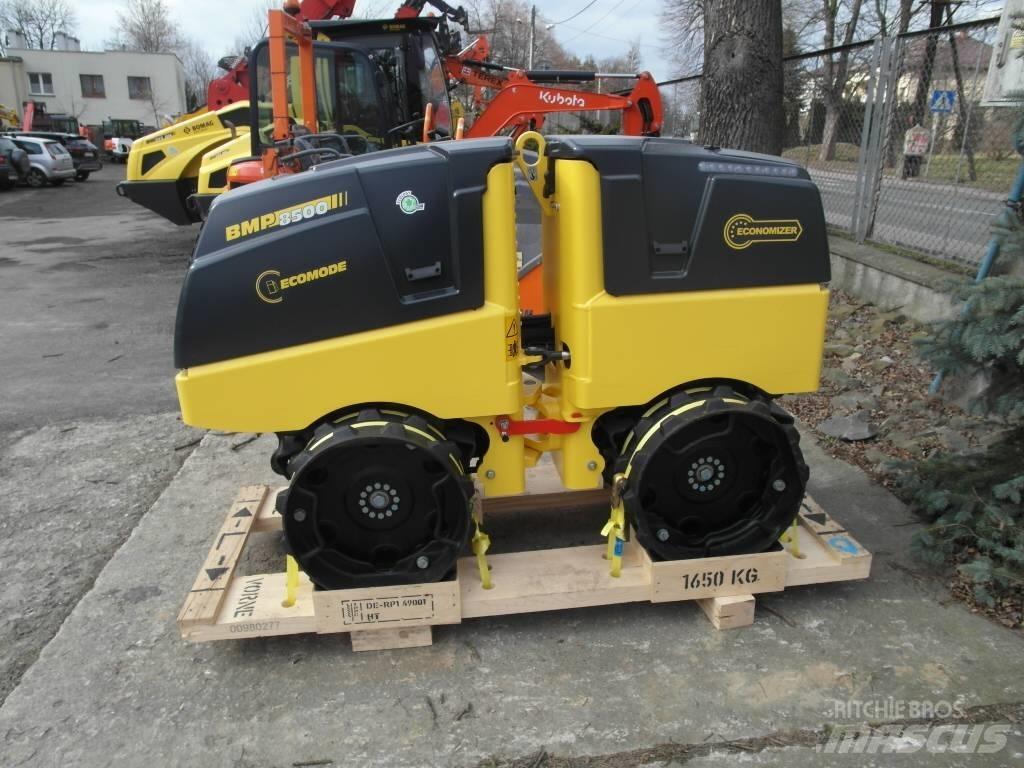 Bomag BMP 8500 Pinnasetihendajad