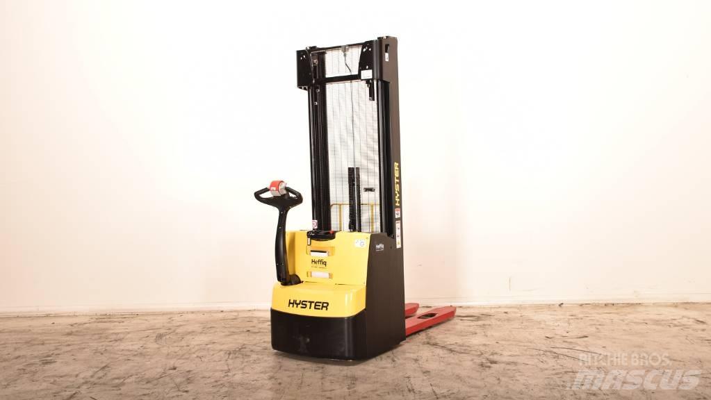 Hyster S 1.2 Järelkäidavad virnastajad