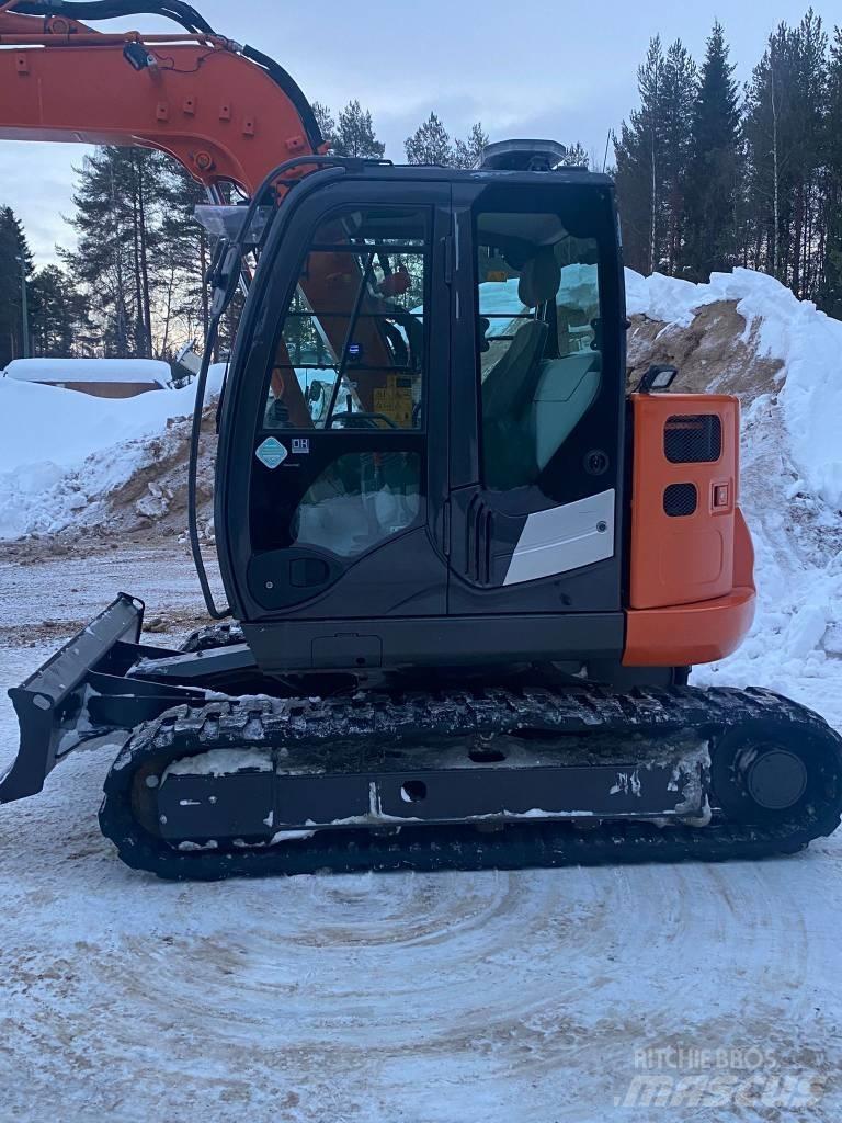 Hitachi ZX 85 US-5 A Väikeekskavaatorid 7t-12t