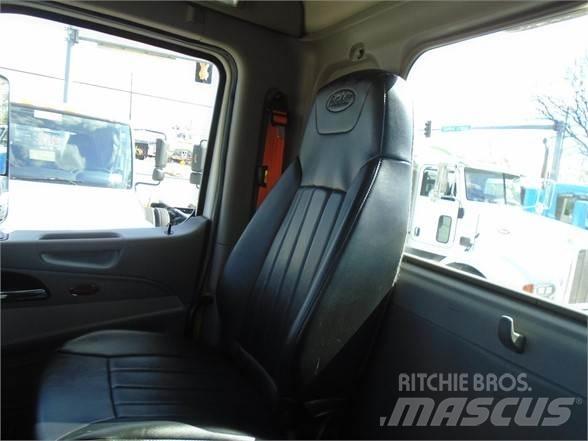 Peterbilt 579 Sadulveokid