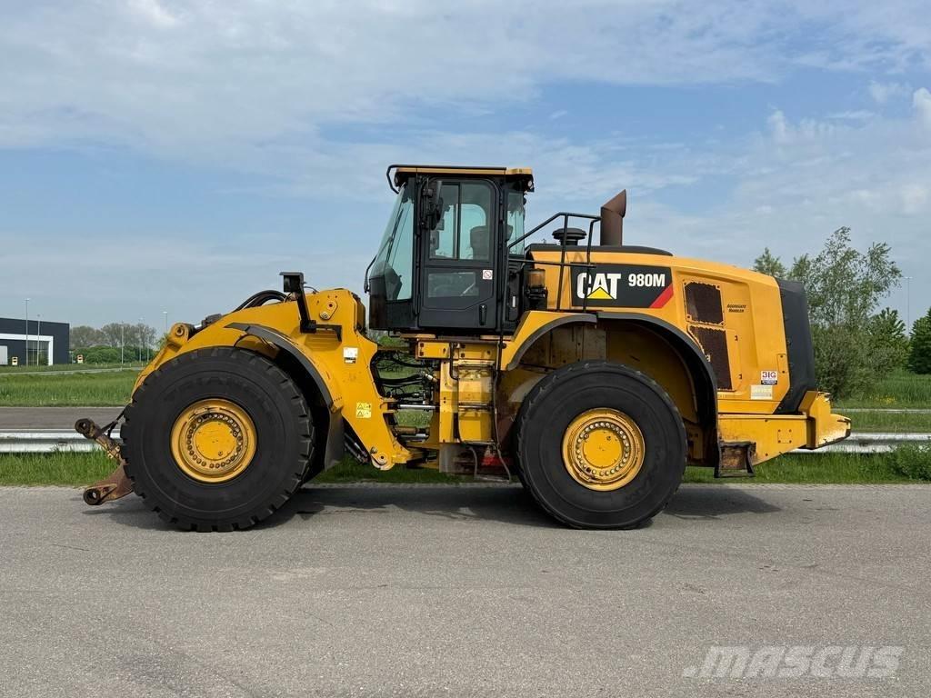 CAT 980M Rataslaadurid