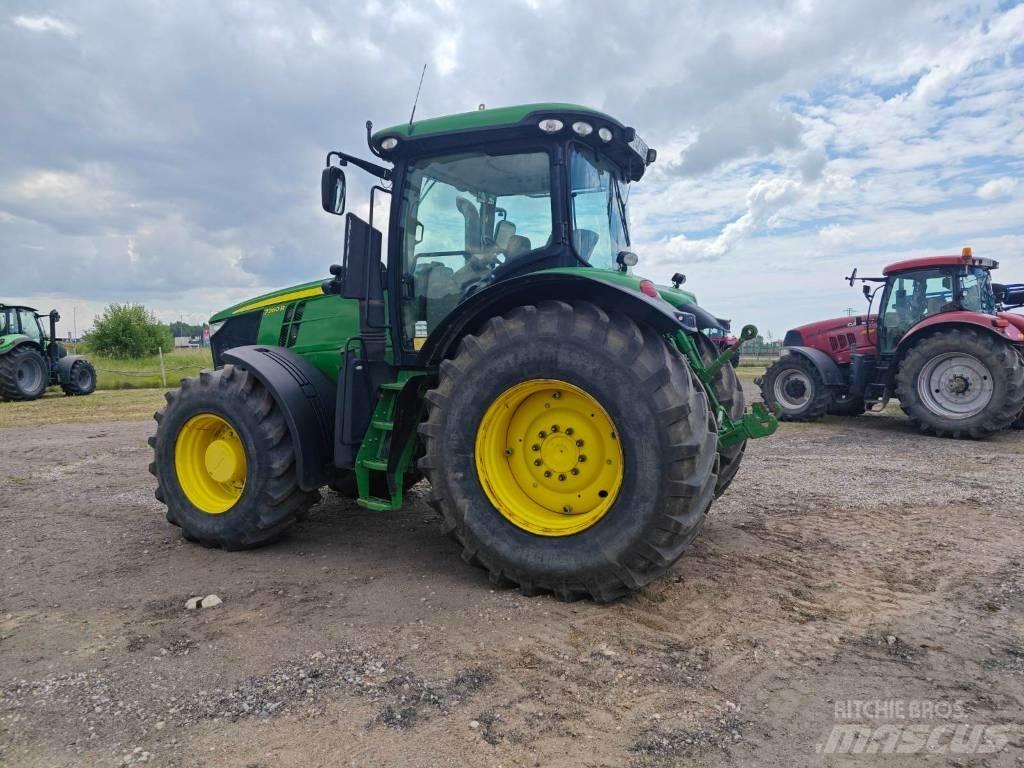 John Deere 7260 R Traktorid