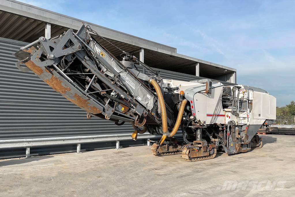 Wirtgen W 210 Asfaldi külmfreesimise masinad