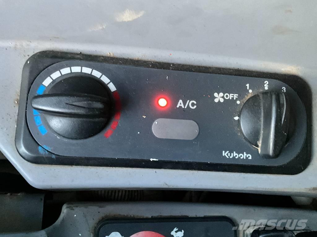 Kubota KX 080-4 Väikeekskavaatorid 7t-12t