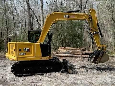 CAT 307.5 Roomikekskavaatorid