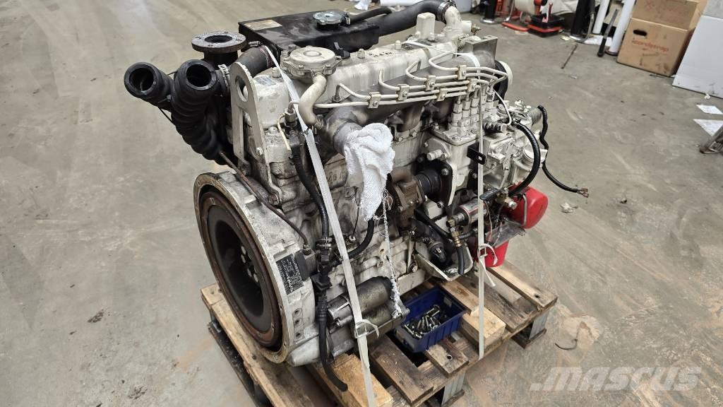 Kubota F2803 Mootorid