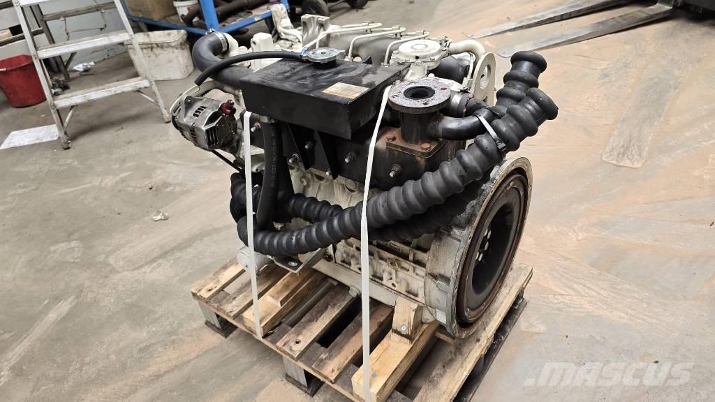 Kubota F2803 Mootorid