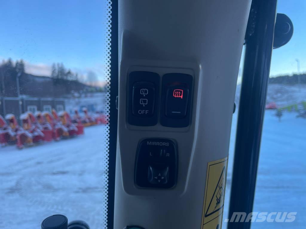 Massey Ferguson 7718 Traktorid