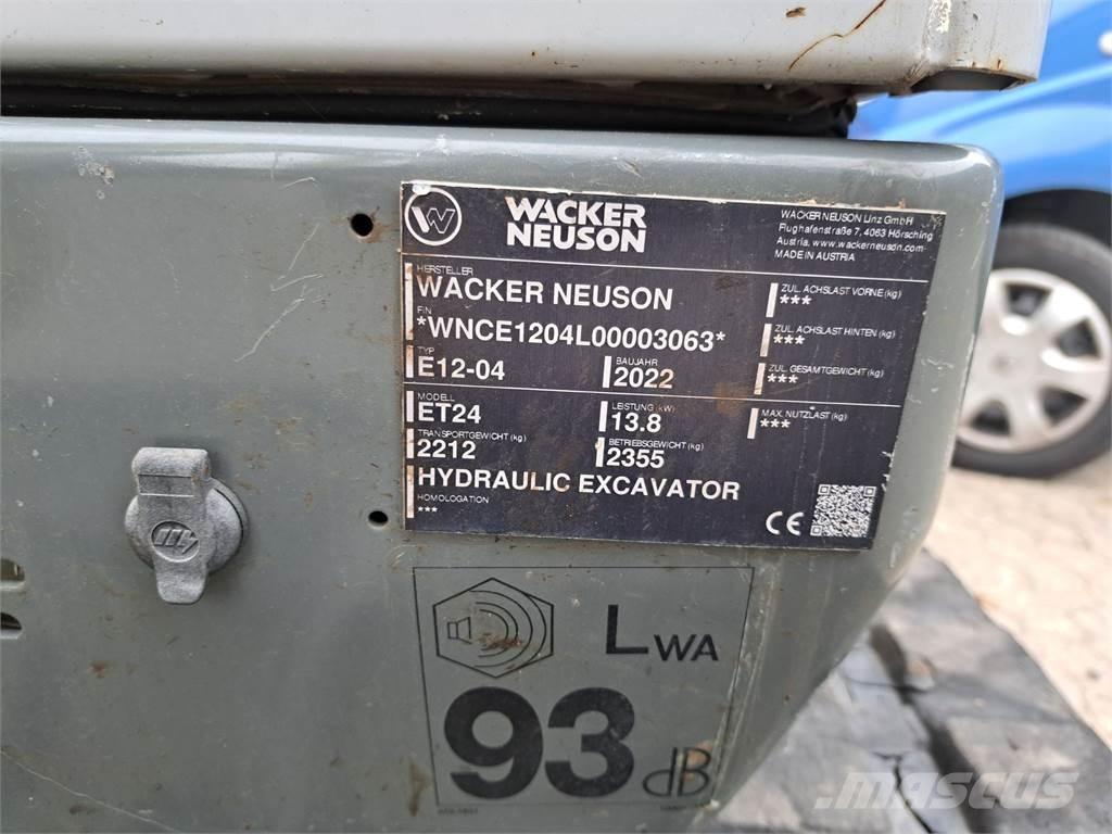 Wacker Neuson ET24 Roomikekskavaatorid