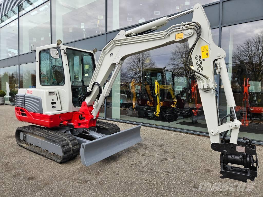 Takeuchi TB 235 Miniekskavaatorid < 7 t