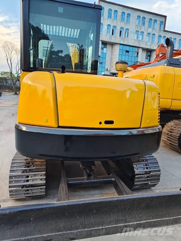 Komatsu PC 56-7 Miniekskavaatorid < 7 t