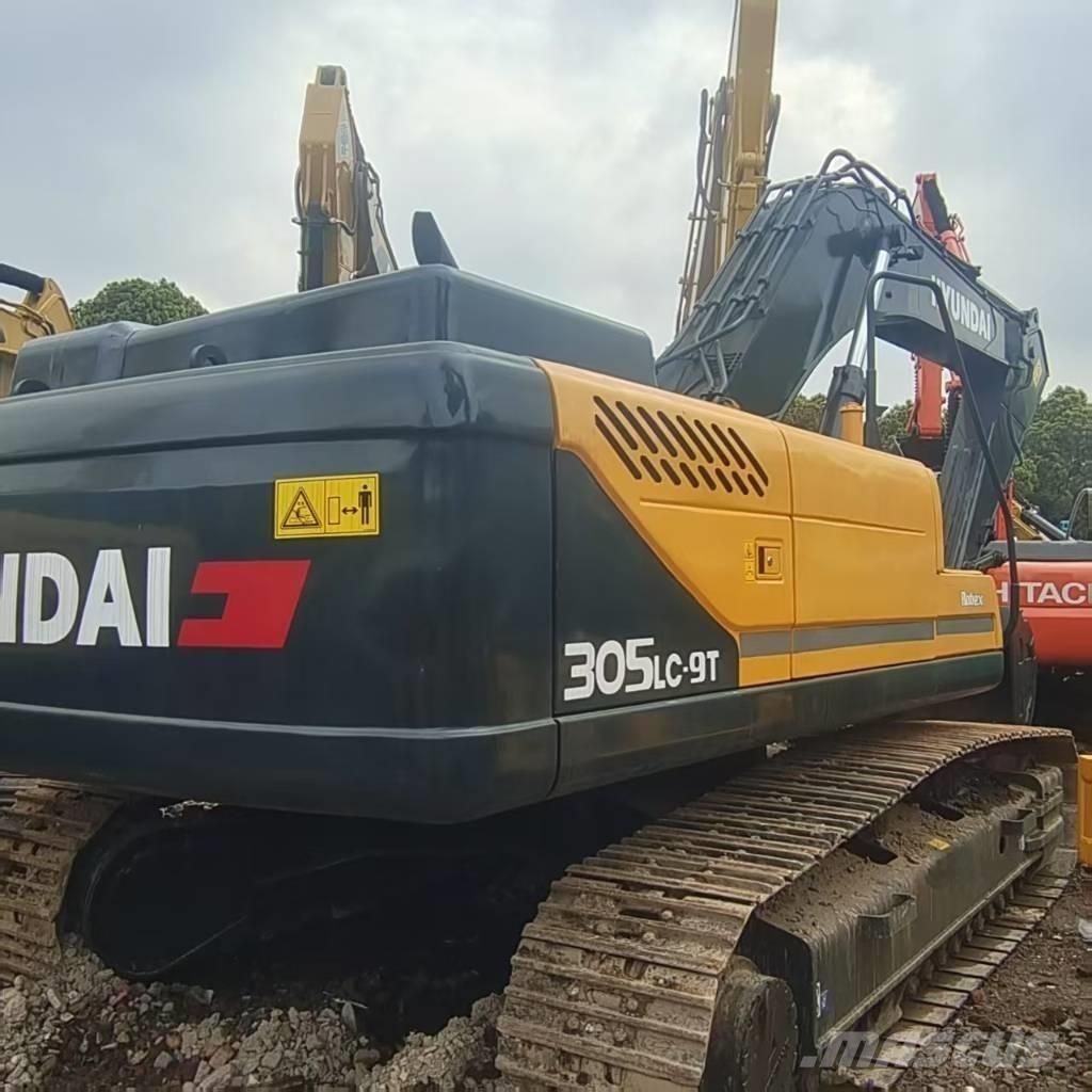 Hyundai 305LC-9T Roomikekskavaatorid