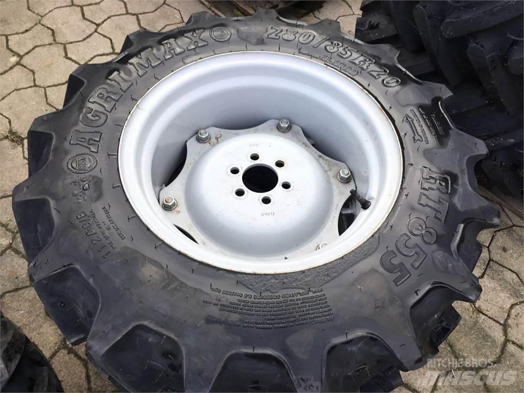 BKT 280/85R20 Rehvid, rattad ja veljed