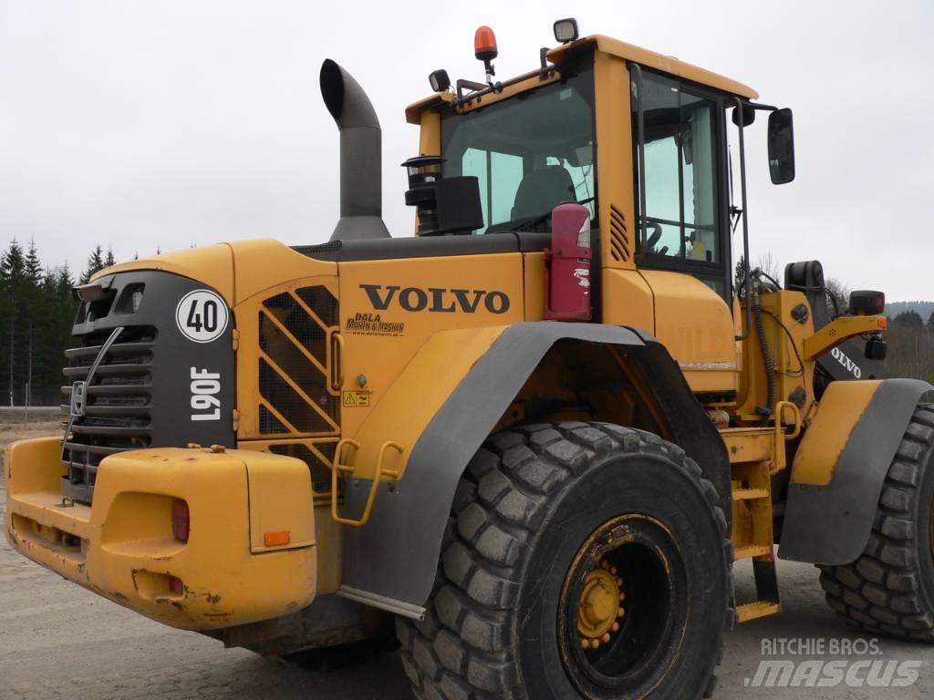 Volvo L 90 F Rataslaadurid