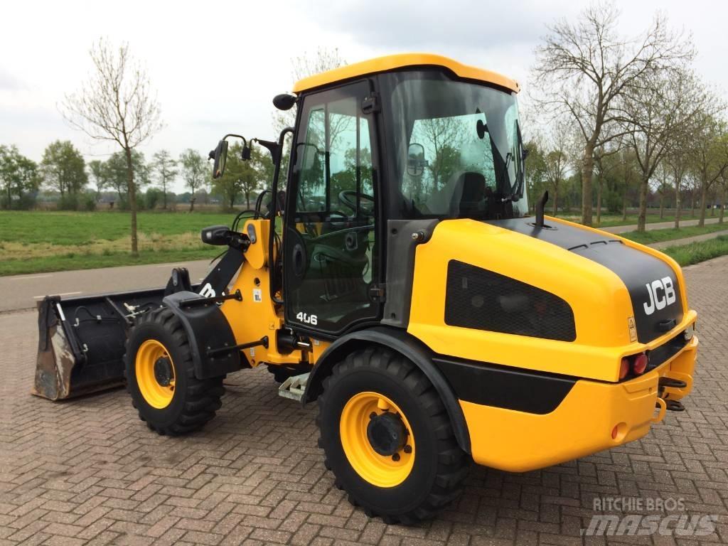 JCB 406 Rataslaadurid