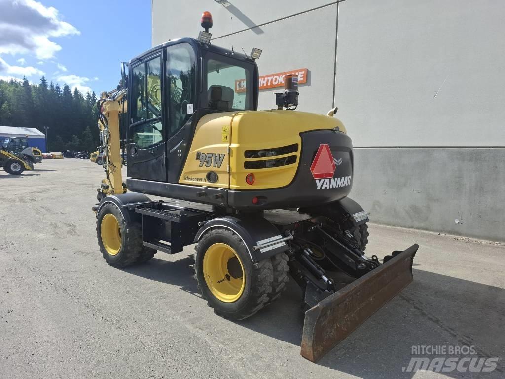 Yanmar B 95 W Ratasekskavaatorid