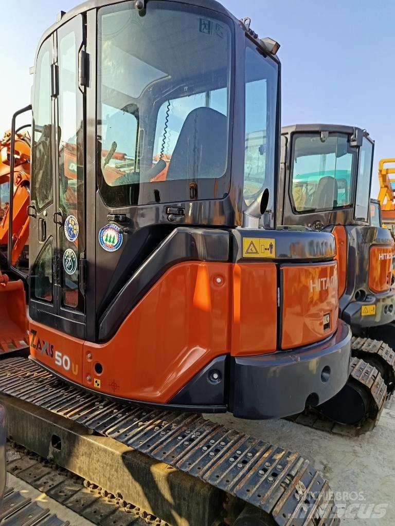 Hitachi ZX 50 U Miniekskavaatorid < 7 t