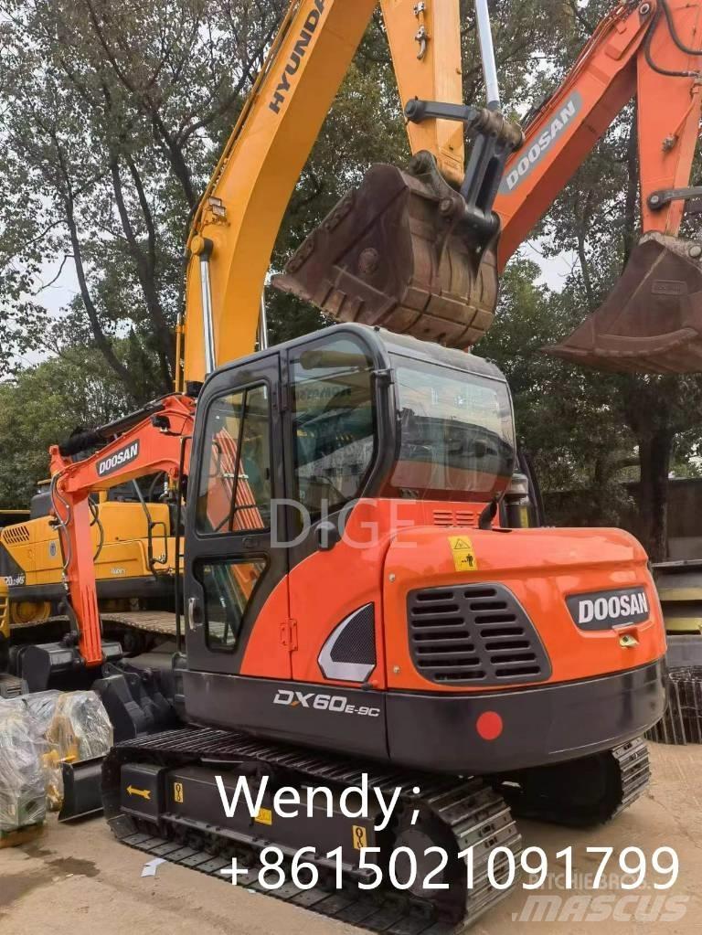 Doosan DX 60 Miniekskavaatorid < 7 t