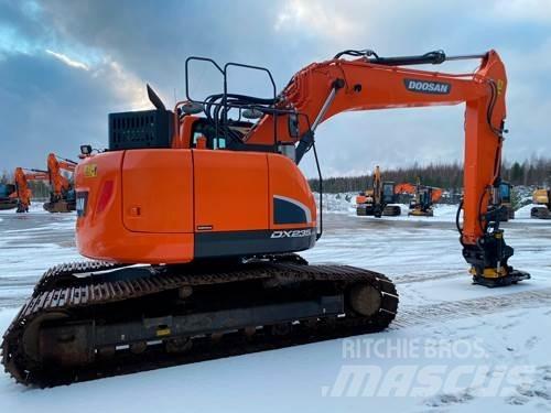 Doosan DX235LCR-5 Roomikekskavaatorid