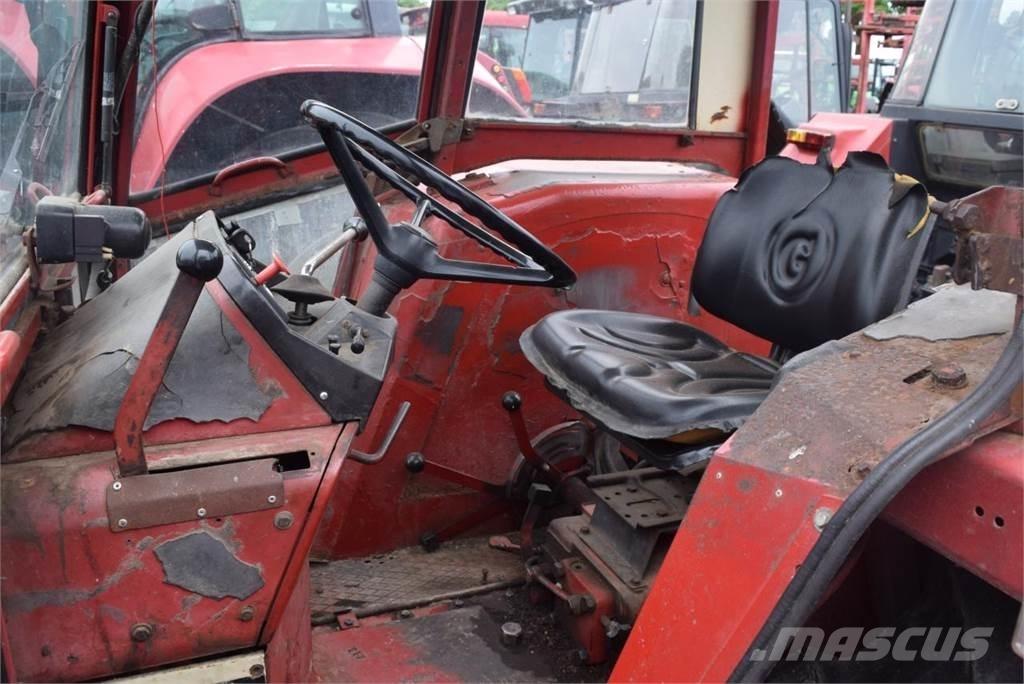 Case IH 844 A/S Tractors