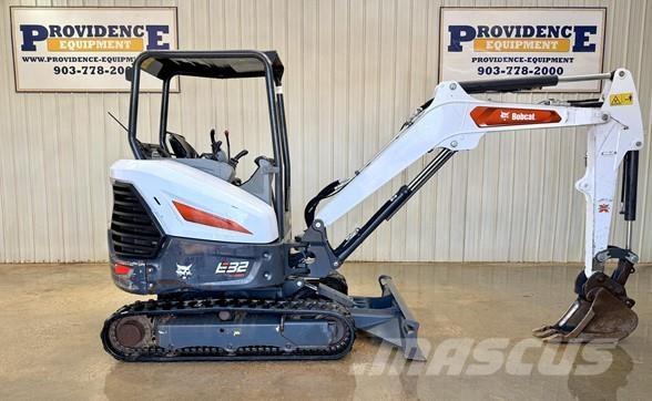Bobcat E32R2 Miniekskavaatorid < 7 t