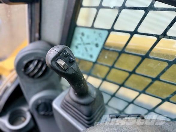 CAT 299D3 XE Kompaktlaadurid