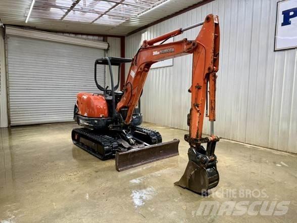Kubota KX121-3 Miniekskavaatorid < 7 t