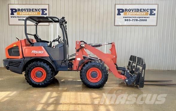 Kubota R530 Rataslaadurid