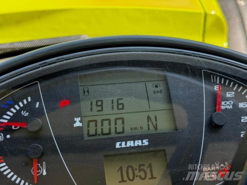 CLAAS AXION 870 Traktorid