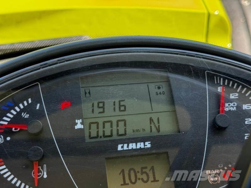 CLAAS AXION 870 Traktorid