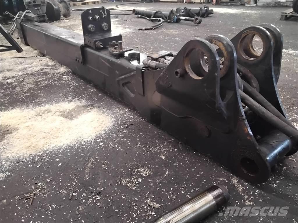 John Deere Ch8 Harvesteri kraanad