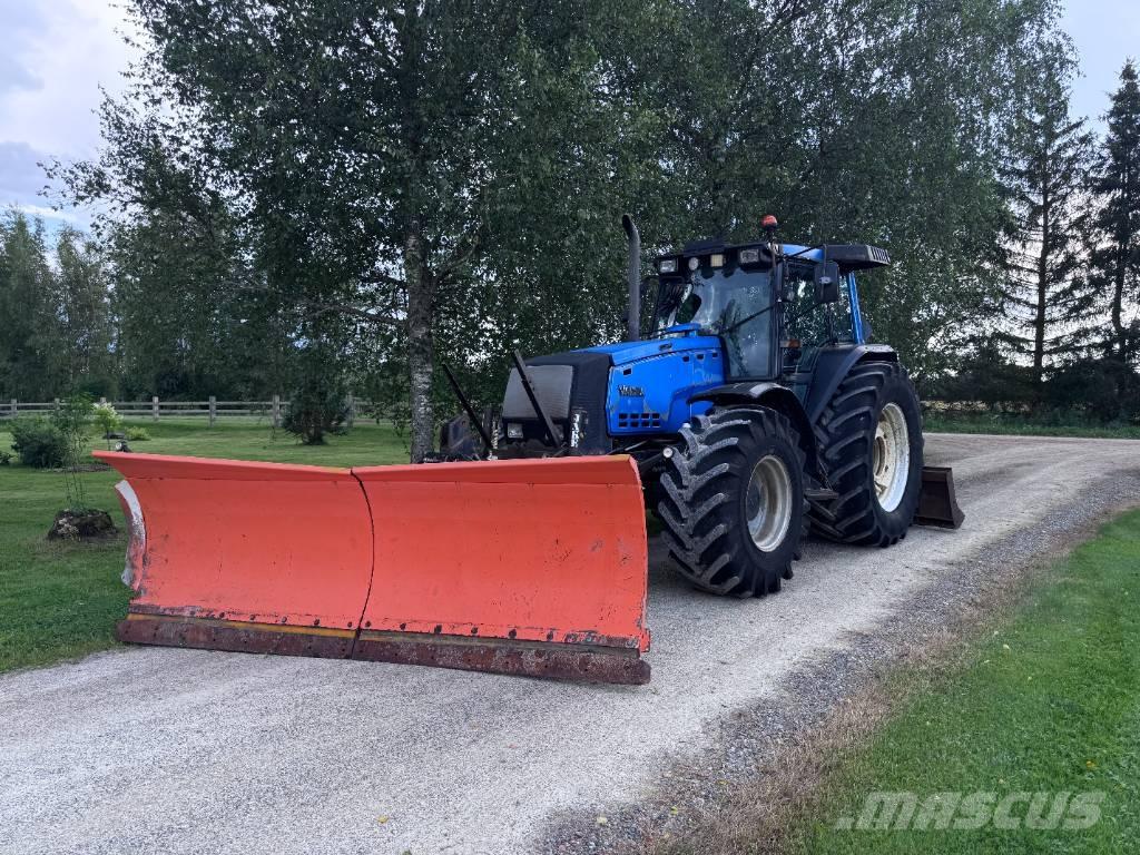 Valtra 8400-4 Traktorid