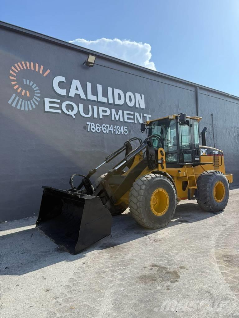 CAT IT 28 G Rataslaadurid