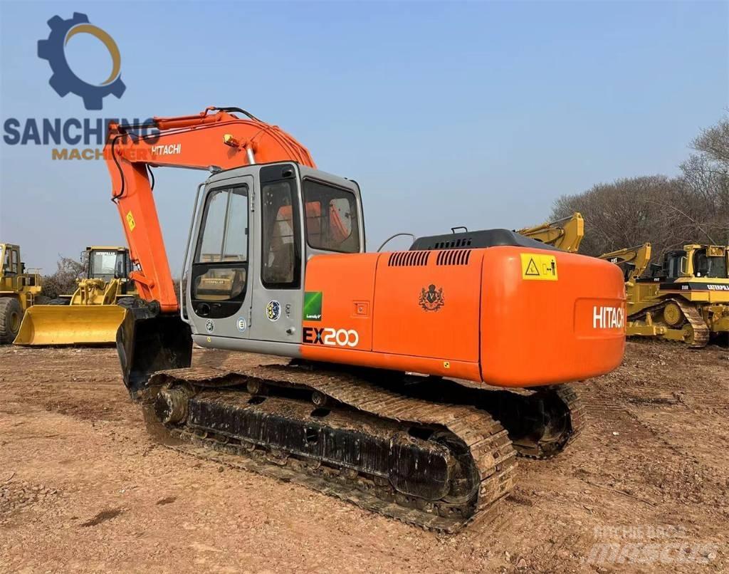 Hitachi EX 200 Roomikekskavaatorid